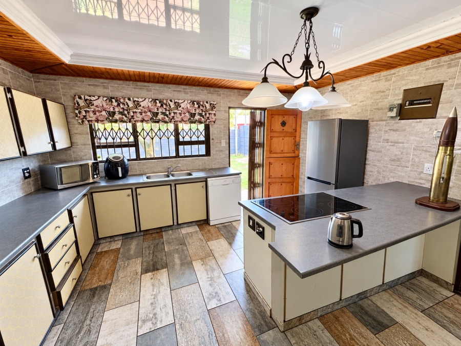 3 Bedroom Property for Sale in Miederpark North West